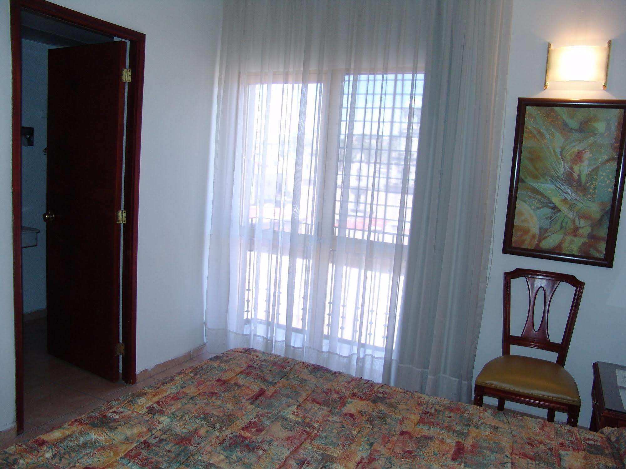 Hotel Posada Arcos سان خوان دي لوس لاغوس المظهر الخارجي الصورة