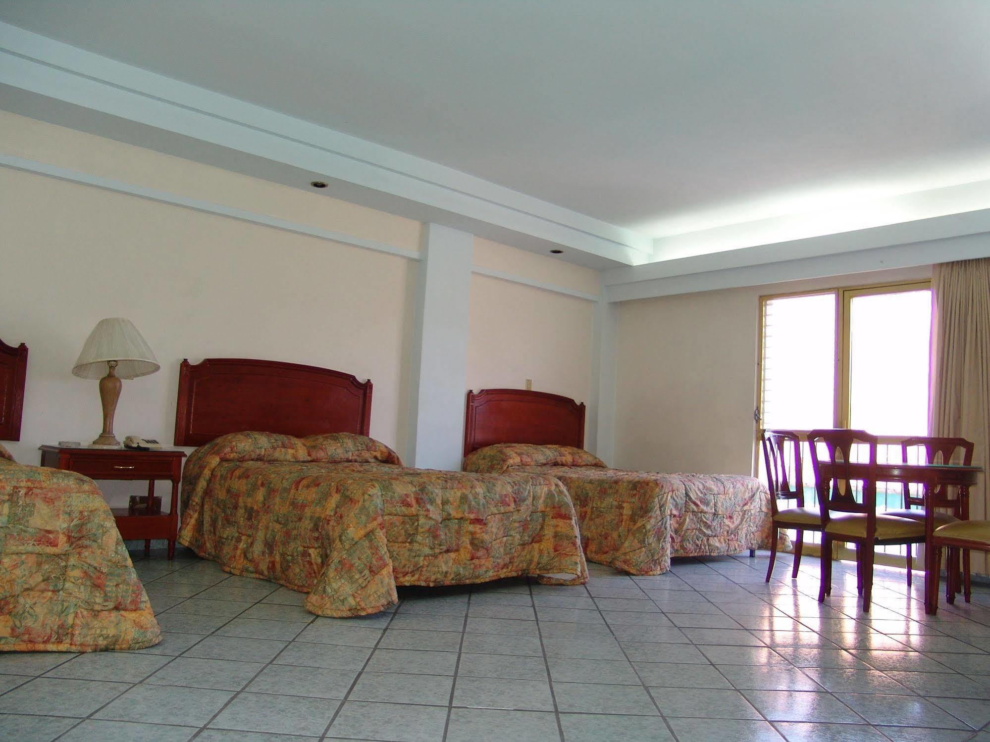 Hotel Posada Arcos سان خوان دي لوس لاغوس المظهر الخارجي الصورة